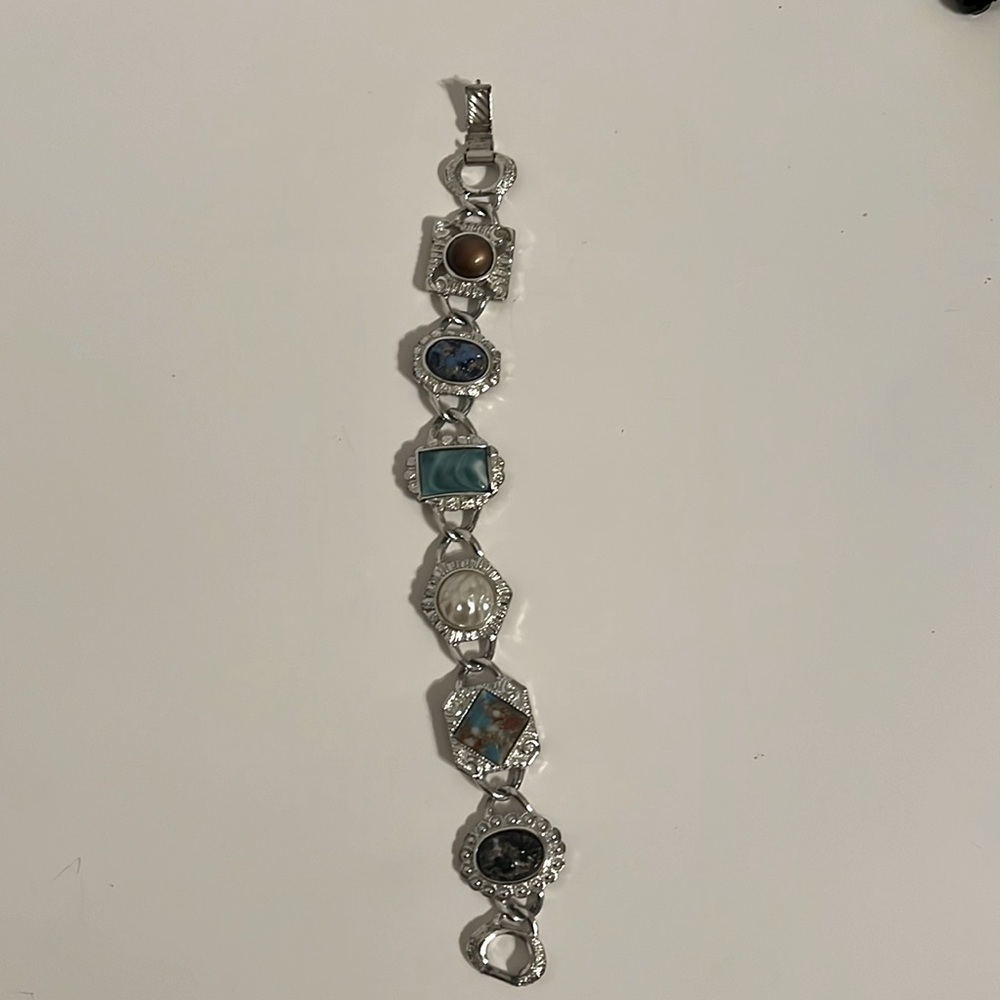 Vintage 1960s Bracelet Sarah Coventry "Happy Holiday" Victorian Revival 8"
